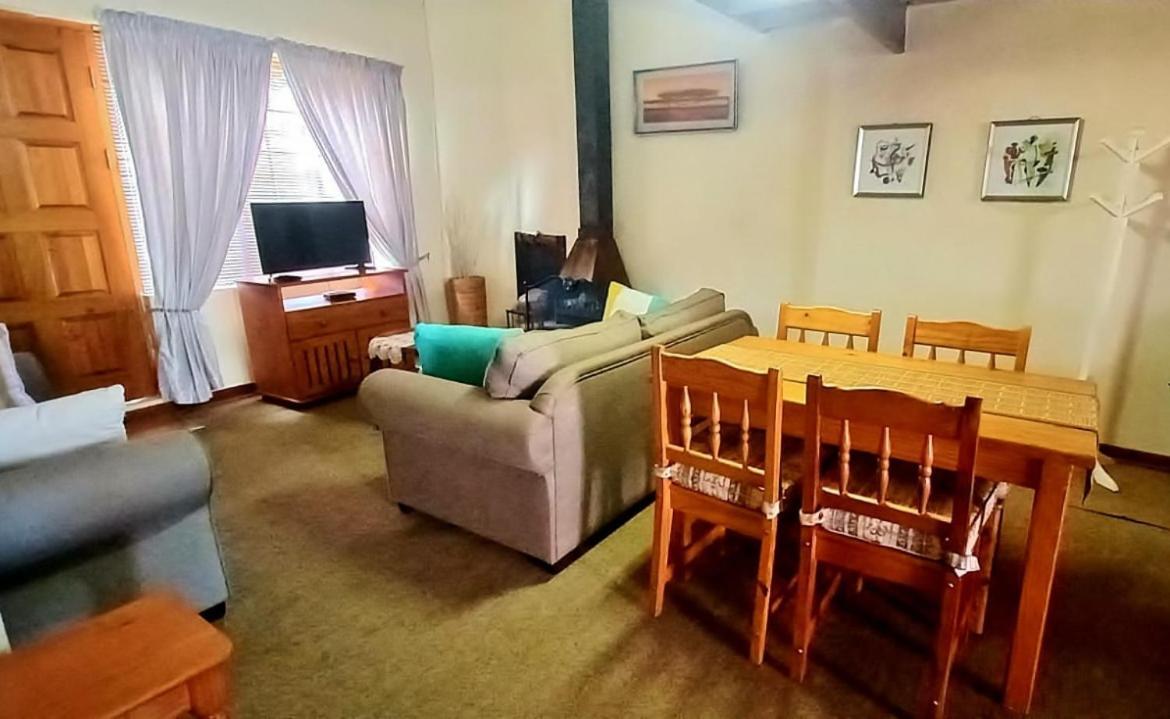 Villa Moria Peace Cottage Dullstroom Eksteriør billede