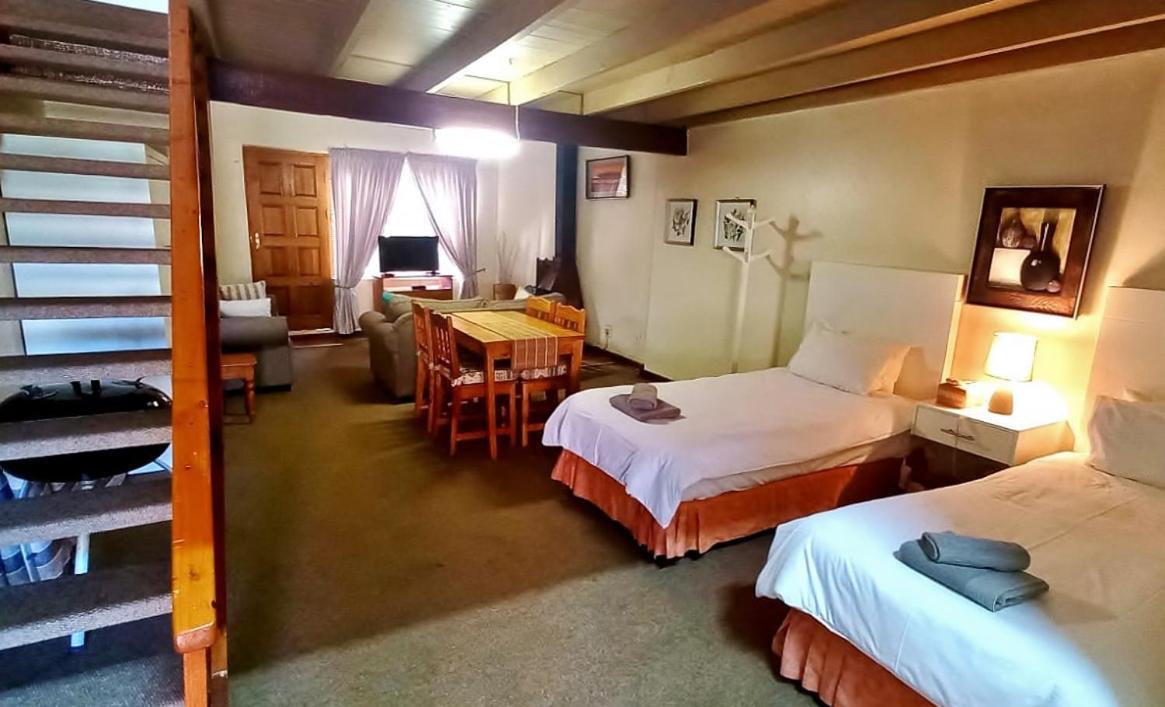 Villa Moria Peace Cottage Dullstroom Eksteriør billede